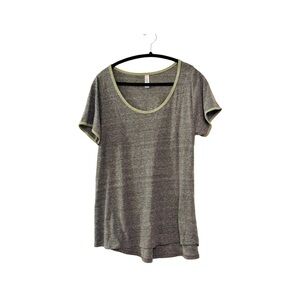 LuLaRoe Gray Short Sleeve Scoop Neck Tee with Olive Trim
